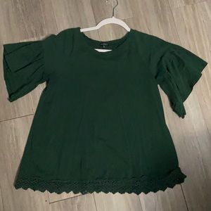 Green shirt with lace detail